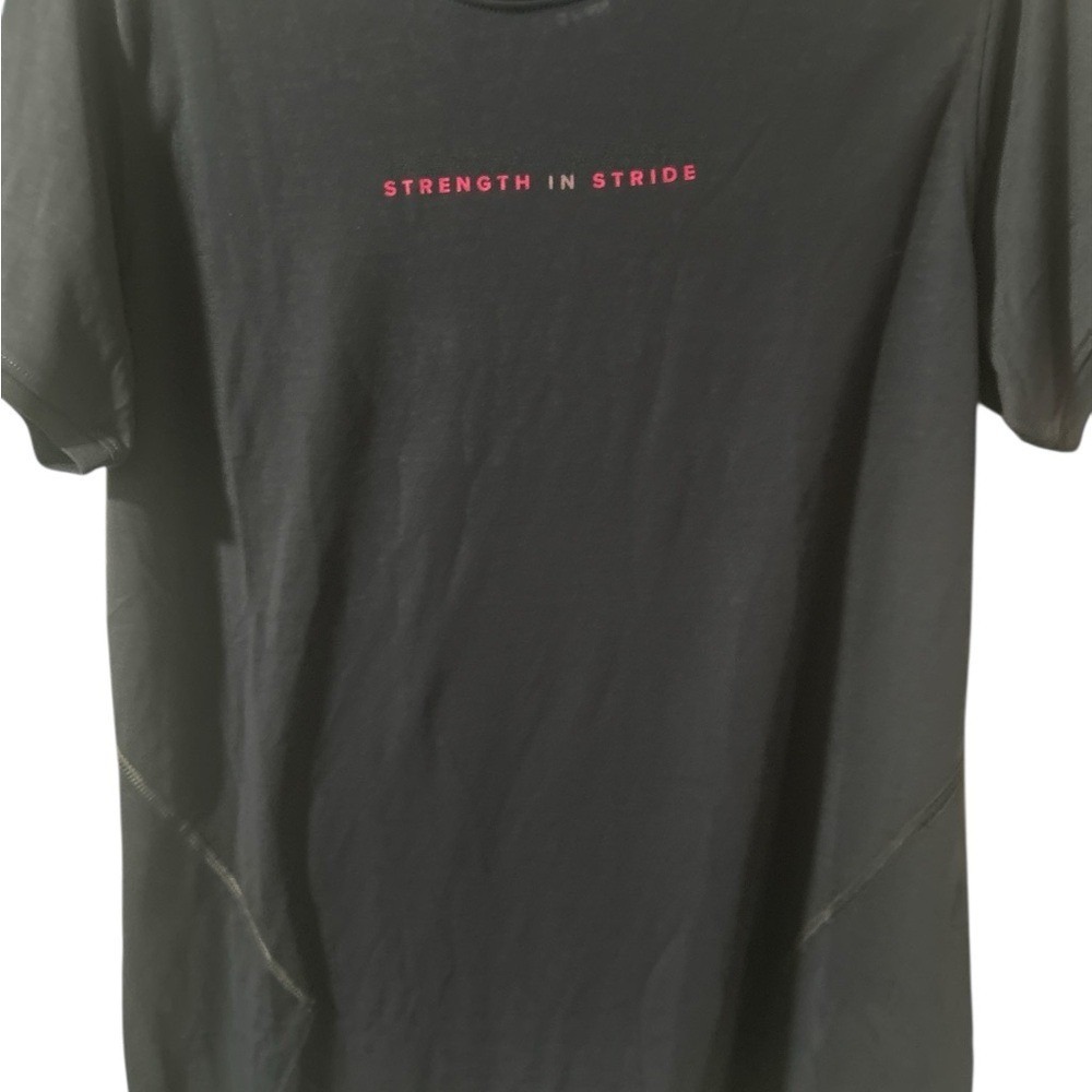 Brooks women's black distance short sleeve 3.0 size medium